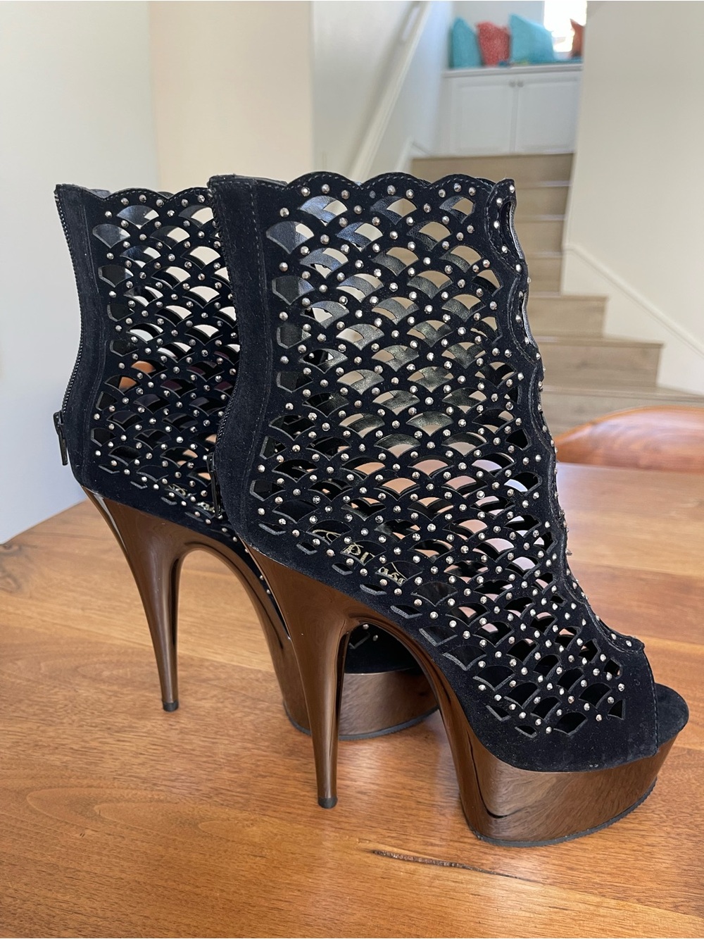 Pleasers Black Cutout Platform High Heel Booties New - Picture 2 of 8